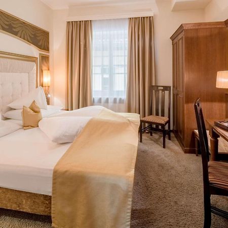เบสต์ เวสเทิร์น พลัส โฮเทล โกลเดเนอร์ แอดเลอร์ อินส์บรูค Hotel อินส์บรุค ภายนอก รูปภาพ