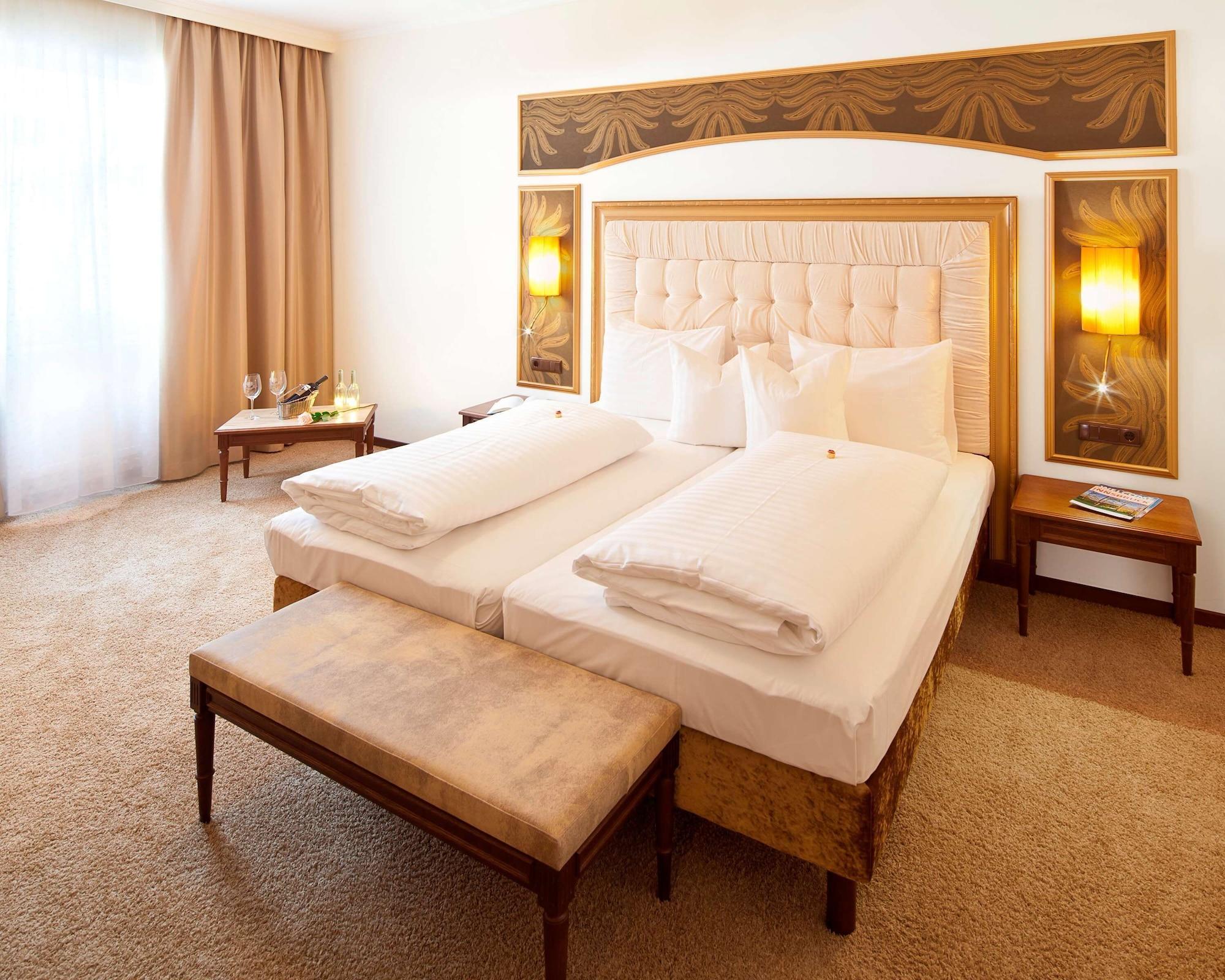 เบสต์ เวสเทิร์น พลัส โฮเทล โกลเดเนอร์ แอดเลอร์ อินส์บรูค Hotel อินส์บรุค ภายนอก รูปภาพ